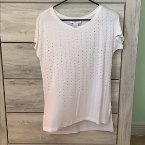 Peck & Peck crew neck in white.